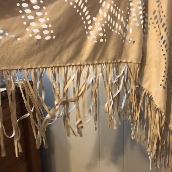 Origami by vivien shawl wrap - Picture 2 of 4